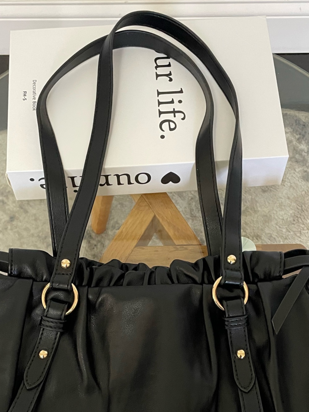 Urban Expressions - Ruched Drawstring Shoulder Bag - Picture 9 of 10